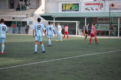 Lance entre Xuv Oroso y Milagrosa la semana pasada en el Lino Balado Lance entre Xuv Oroso y Milagrosa la semana pasada en el Lino Balado